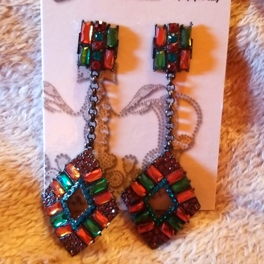 Crown Couture Earrings.